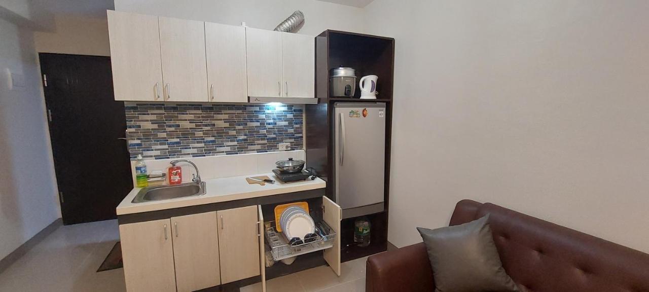 Dracarys 1 Complete Balcony Seaview Unli High Speed Wifi * Lapu-Lapu City