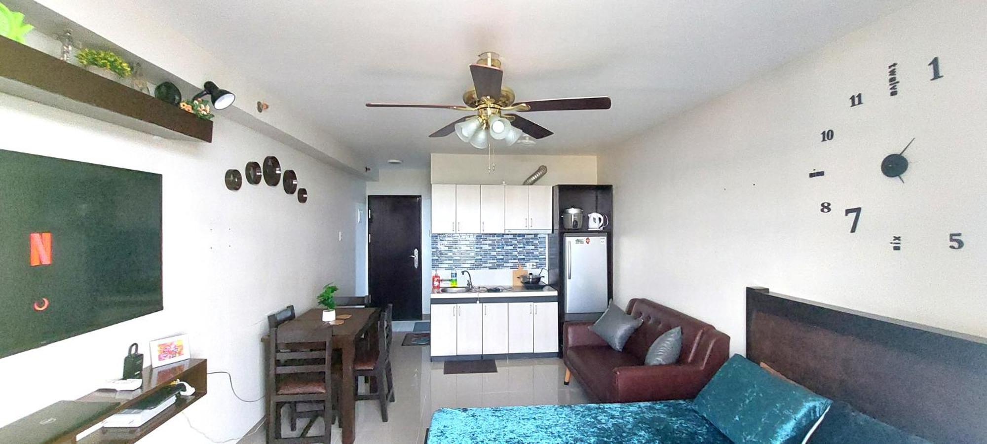 Dracarys 1 Complete Balcony Seaview Unli High Speed Wifi Apartment