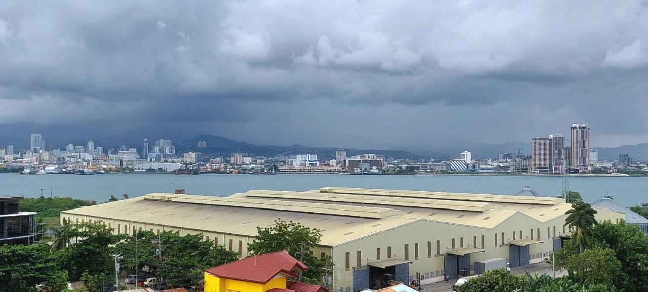 Dracarys 1 Complete Balcony Seaview Unli High Speed Wifi *