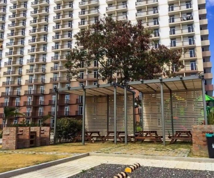 Apartment Dracarys 1 Complete Balcony Seaview Unli High Speed Wifi